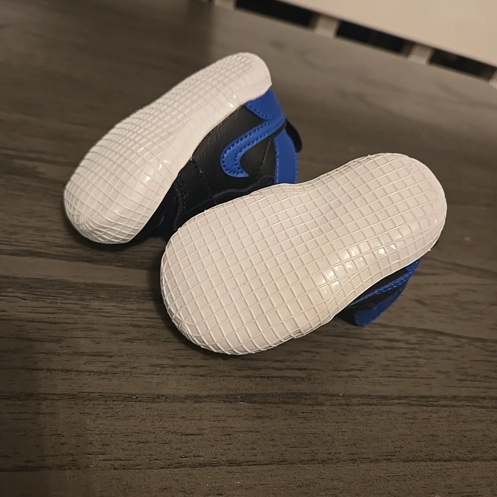 Jordan 1 Crib Bootie Black/Varsity Royal-White (AT3745 007) Size 2c